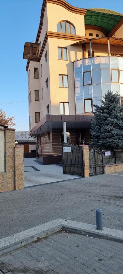 Villa Acaem Chişinău Eksteriør billede
